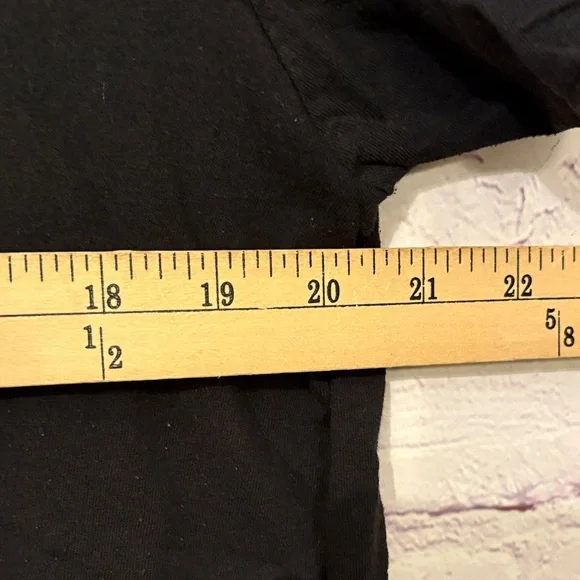 John Carpenter's Halloween Black Graphic Tee Sz: L - Picture 5 of 9